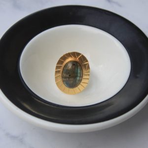 The Oval Moonstone Ring (Black)