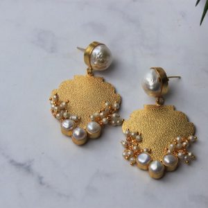 The Filled Leaf Baroque