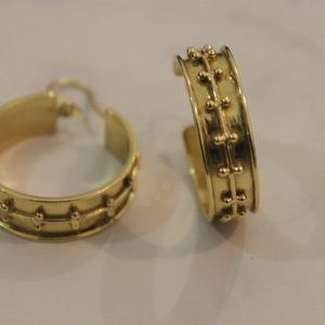 The Dotted Hook Hoops