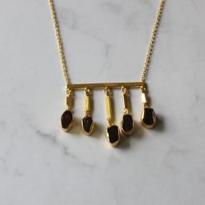 Dangling Garnet Chain